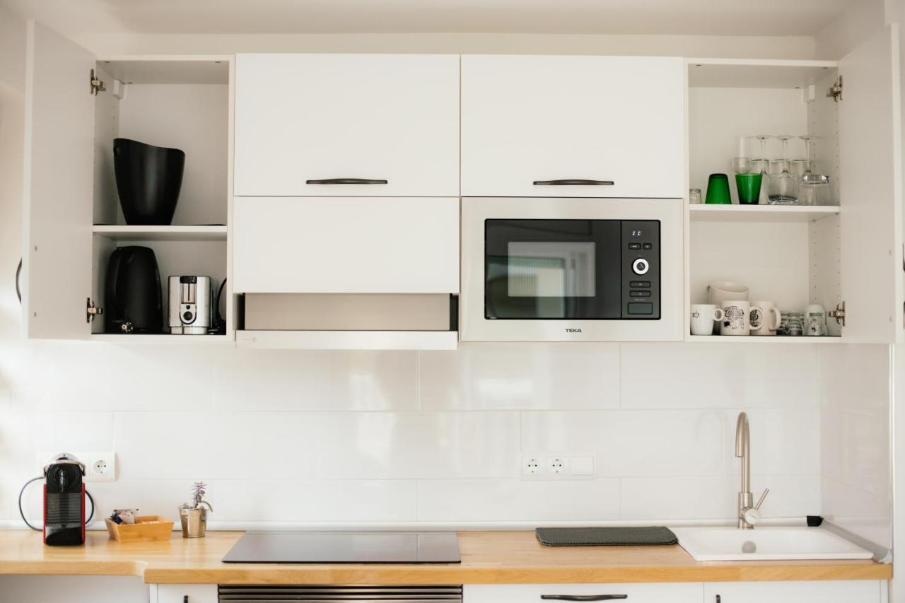 Dalex Apartment ซาลอว์ ภายนอก รูปภาพ