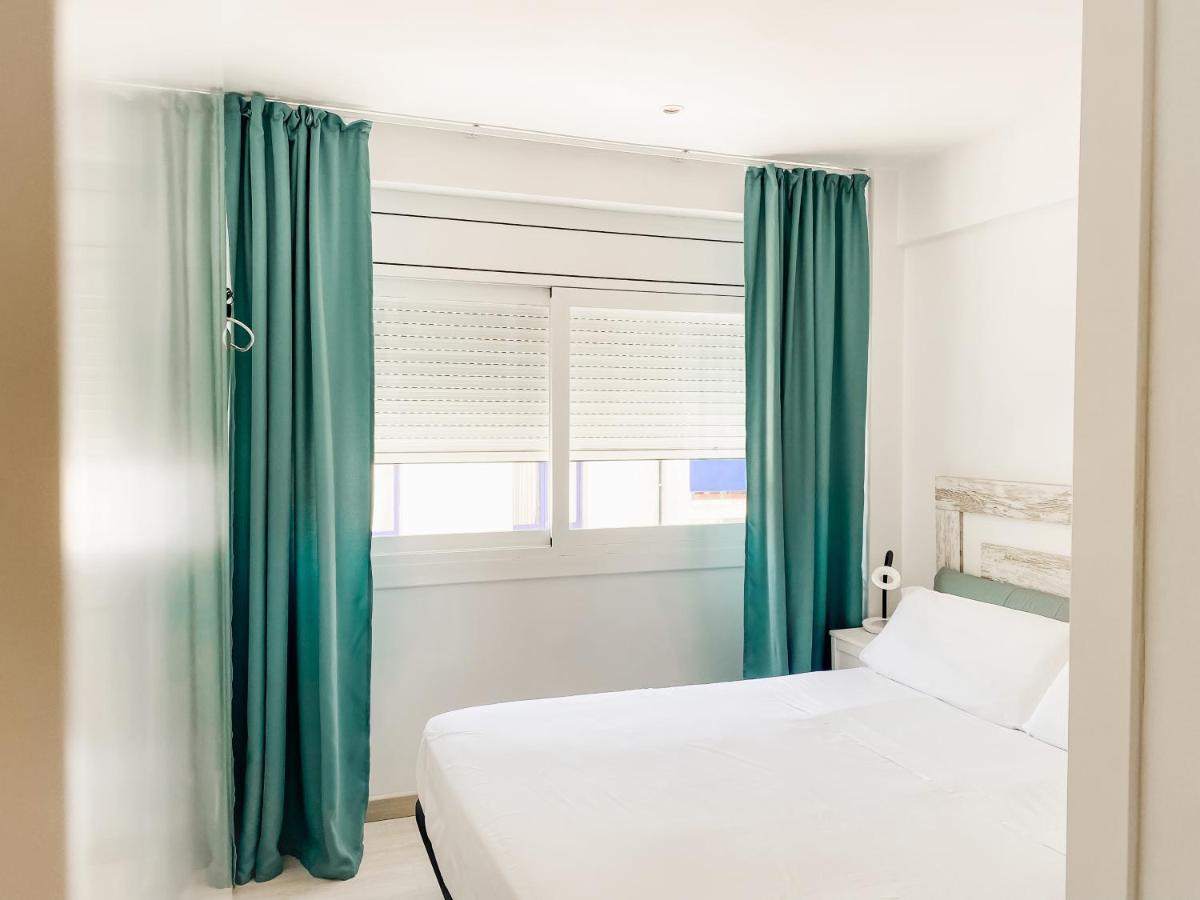 Dalex Apartment ซาลอว์ ภายนอก รูปภาพ